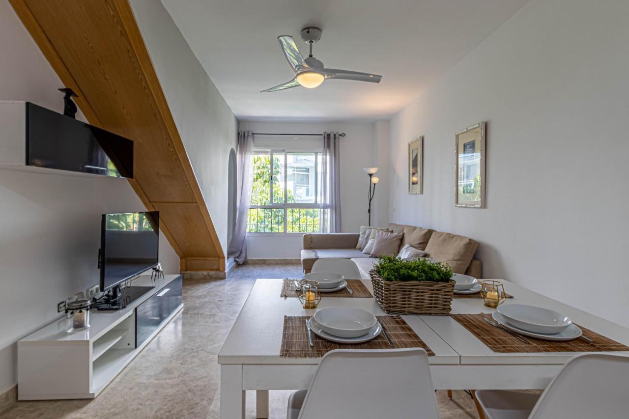 797 Holiday Rentals- Duplex Para 7 En La Carihuela A 1 Min De La Playa Torremolinos Ngoại thất bức ảnh
