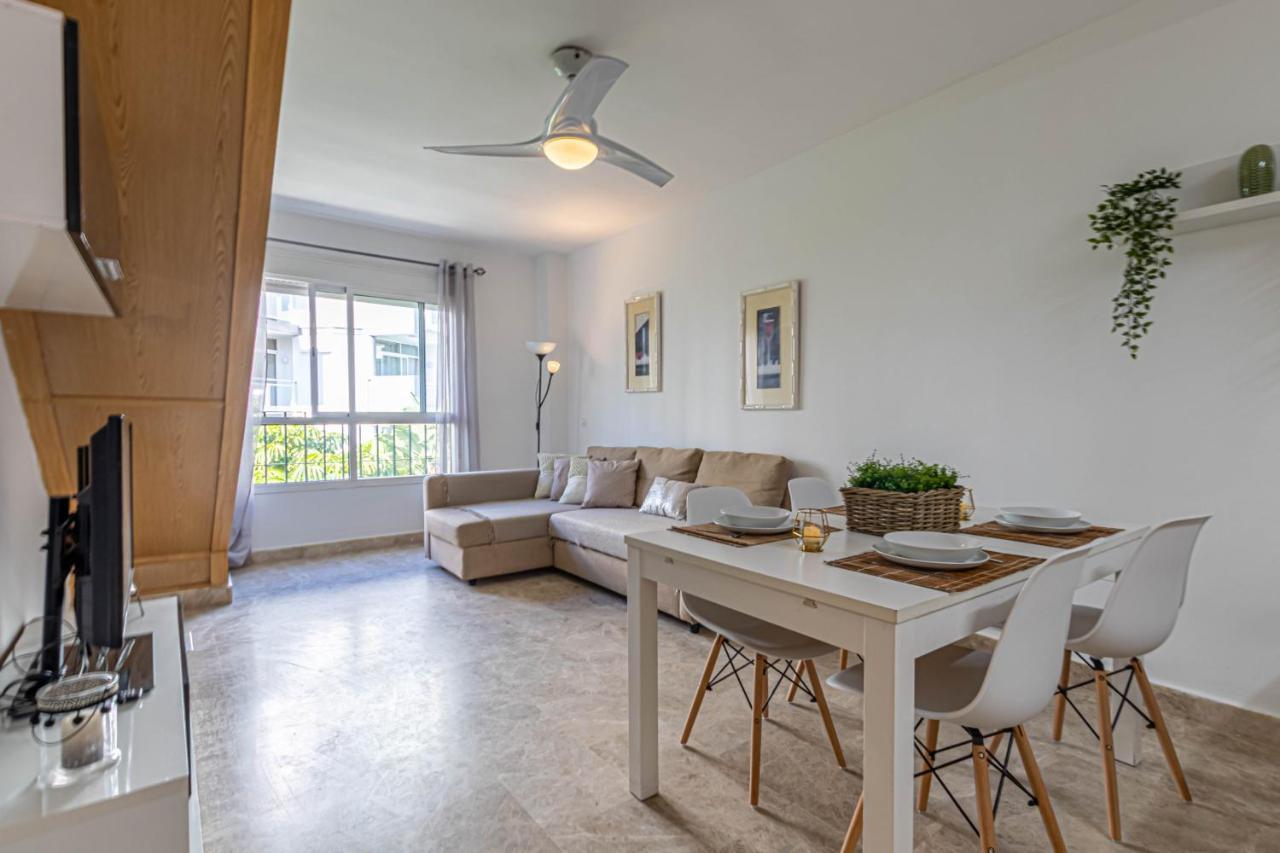 797 Holiday Rentals- Duplex Para 7 En La Carihuela A 1 Min De La Playa Torremolinos Ngoại thất bức ảnh