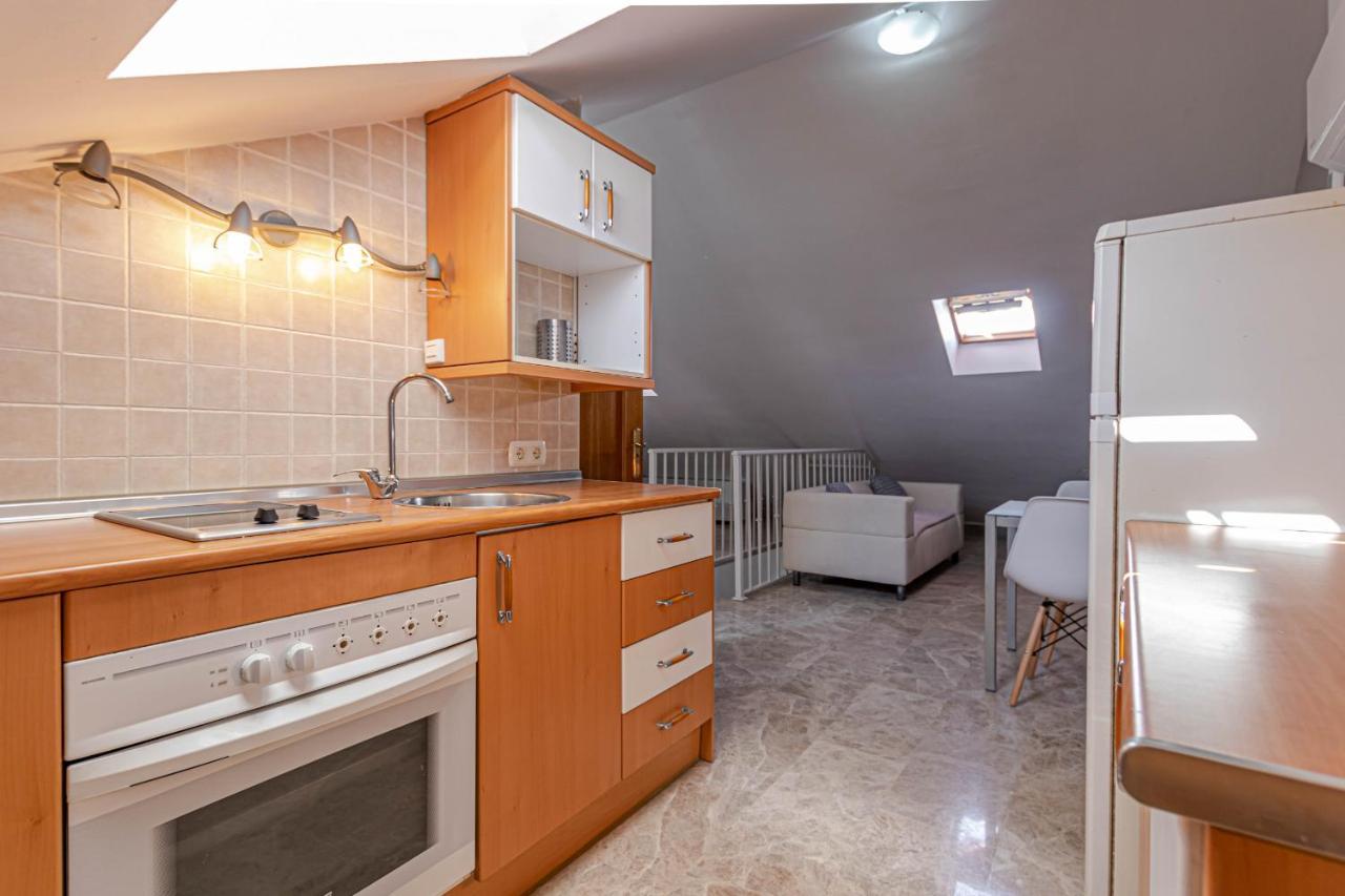 797 Holiday Rentals- Duplex Para 7 En La Carihuela A 1 Min De La Playa Torremolinos Ngoại thất bức ảnh