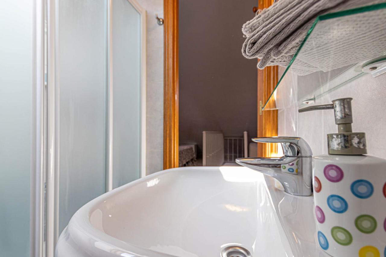 797 Holiday Rentals- Duplex Para 7 En La Carihuela A 1 Min De La Playa Torremolinos Ngoại thất bức ảnh