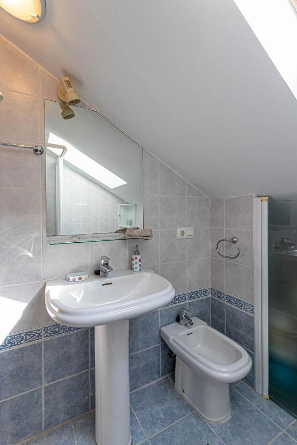 797 Holiday Rentals- Duplex Para 7 En La Carihuela A 1 Min De La Playa Torremolinos Ngoại thất bức ảnh