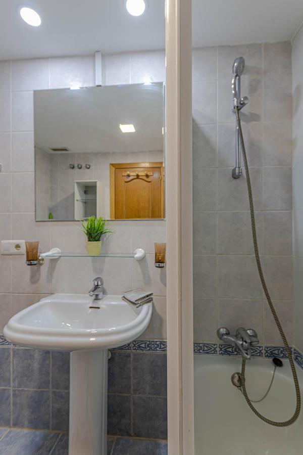797 Holiday Rentals- Duplex Para 7 En La Carihuela A 1 Min De La Playa Torremolinos Ngoại thất bức ảnh