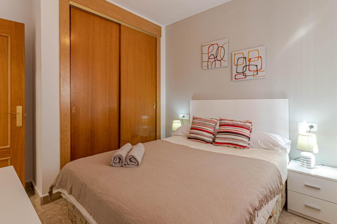 797 Holiday Rentals- Duplex Para 7 En La Carihuela A 1 Min De La Playa Torremolinos Ngoại thất bức ảnh
